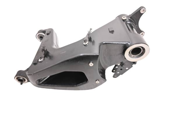 Polaris - 23 Polaris Slingshot SL Manual Rear Swingarm