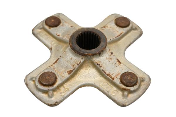 Kawasaki - 09 Kawasaki Brute Force 750 4x4i Rear Wheel Hub Left Or Right KVF750