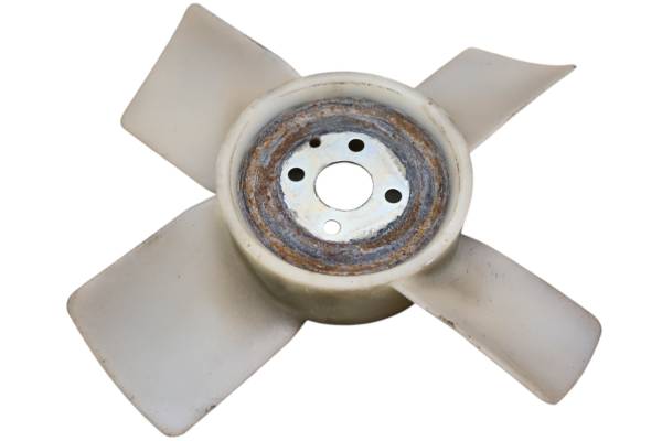 Kubota - 16 Kubota RTV-X1140W Cooling Suction Fan