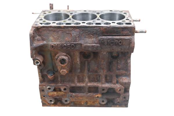 Kubota - 15 Kubota RTV-X1100CW Crankcase Center Crank Case & Cylinders