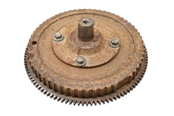 John Deere - 13 John Deere Gator XUV 825i Flywheel Gear
