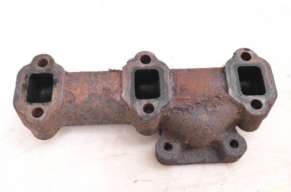 Kawasaki - 03 Kawasaki Mule 3010 4x4 Diesel Exhaust Manifold Flange KAF950