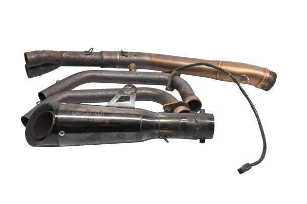 15 Yamaha YZF R3 Muffler Exhaust Pipe Istunt