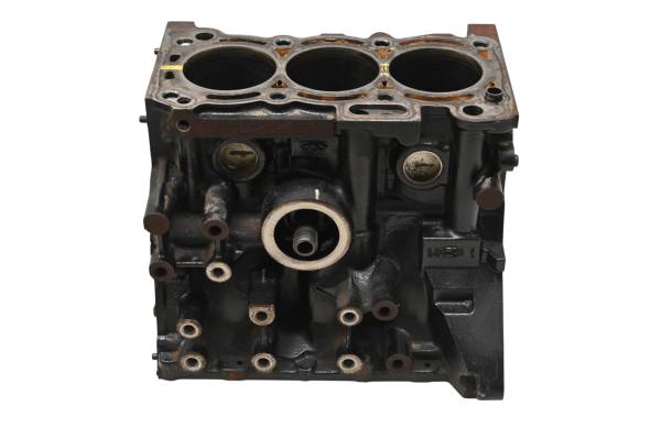 John Deere - 19 John Deere Gator XUV835E Crankcase Center Crank Case & Cylinders