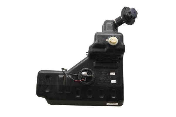 John Deere - 19 John Deere Gator XUV835E Gas Tank & Fuel Pump