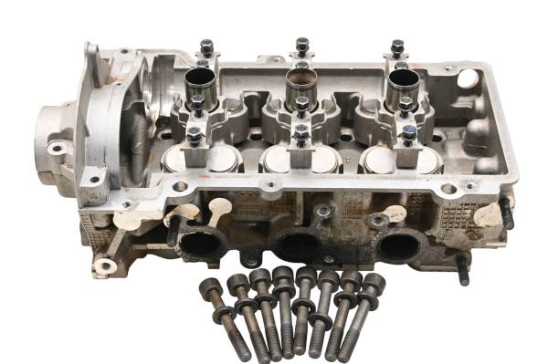 John Deere - 19 John Deere Gator XUV835E Cylinder Head