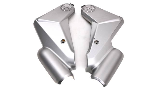 Kawasaki - 09 Kawasaki Versys 650 Frame Pivot Frame Covers Left & Right KLE650