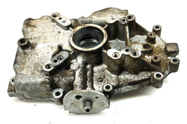 Cub Cadet - 09 Cub Cadet Volunteer 750 4x4 EFI Crankcase Cover Tracker 46E