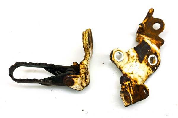 Honda - 90 Honda XR80R Foot Peg Brackets Left & Right