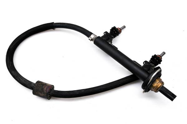 BMW - 16 BMW F700GS Fuel Rail & Injectors