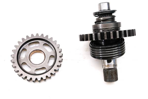 Yamaha - 17 Yamaha YZ450F Kick Start Gear Spindle