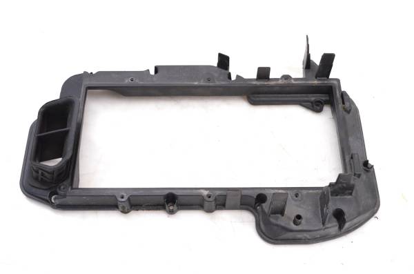 Aprilia - 14 Aprilia Shiver 750 Air Filter Housing Lid Cover