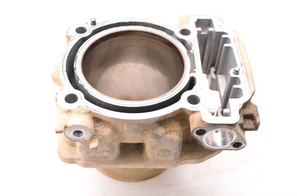 Can-Am - 14 Can-Am Maverick 1000 4x4 Front Cylinder