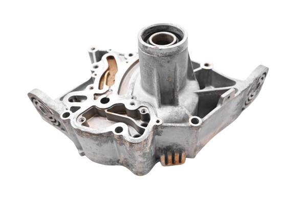 Yamaha - 13 Yamaha Waverunner VX Deluxe Gear Case Housing VX1100