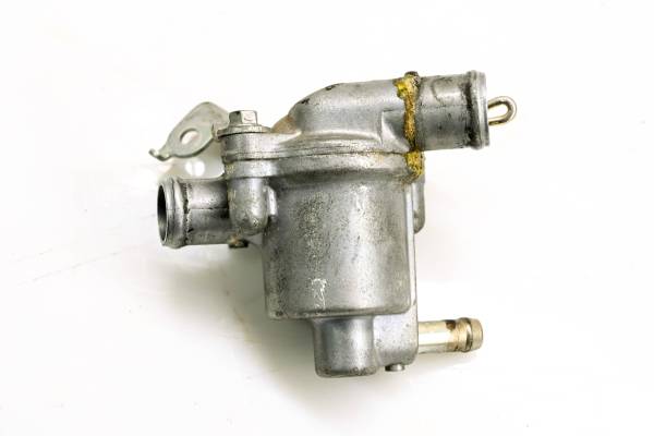 Honda - 11 Honda Silverwing 600 ABS Thermostat & Housing FSC600A