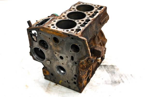 Kubota - 10 Kubota RTV1100CR9 Crankcase Center Crank Case & Cylinders