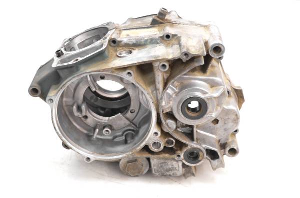 Honda - 84 Honda ATC200S Crankcase Center Crank Case