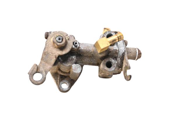 Polaris - 00 Polaris Xplorer 250 4x4 Oil Pump