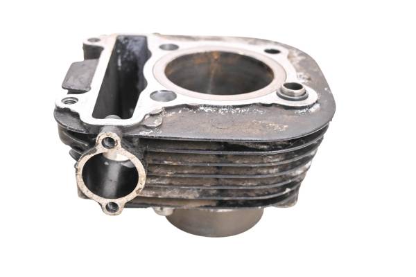 Yamaha - 86 Yamaha Moto-4 200 Cylinder YFM200N For Parts