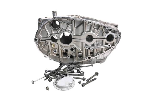 Suzuki - 05 Suzuki GS500F Crankcase Center Crank Case