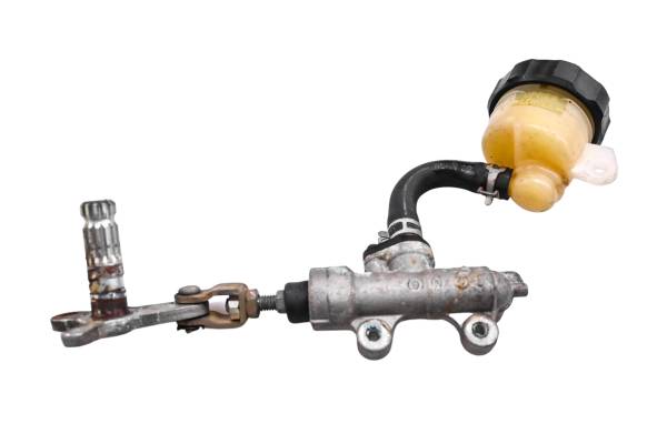 Suzuki - 00 Suzuki Katana 600 Rear Brake Master Cylinder GSX600F