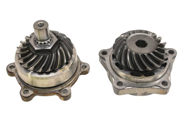 Kawasaki - 21 Kawasaki Teryx KRX 1000 Transmission Bevel Gears Output Shaft KRF1000