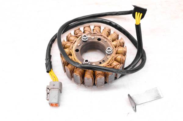 Can-Am - 04 Can-Am Outlander 330 4x4 Stator Bombardier