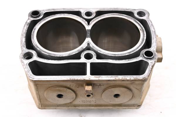 Polaris - 02 Polaris Sportsman 700 4x4 Cylinder