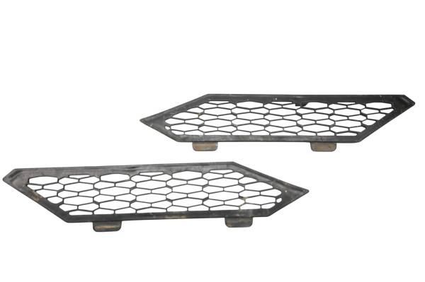 Polaris - 23 Polaris General XP 1000 Ultimate Hood Vent Covers Left & Right