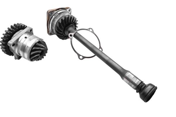 Kawasaki - 04 Kawasaki Prairie 700 Transmission Bevel Gears Output Shaft KVF700