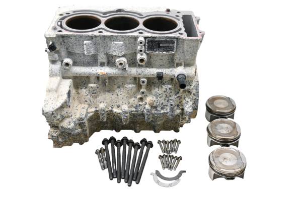 Sea-Doo - 15 Sea-Doo Spark 900 ACE 3-Up Crankcase Center Crank Case & Cylinders