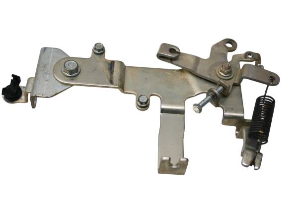 Kawasaki - 19 Kawasaki Mule 4010 4x4 Throttle Linkage Bracket Mount KAF620MKF