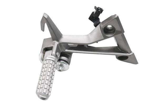 Kawasaki - 16 Kawasaki Ninja 300 Right Rear Foot Rest EX300