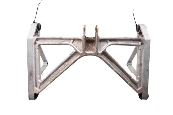 Polaris - 16 Polaris 800 Rush Pro S Center Crank Bracket Mount 137"