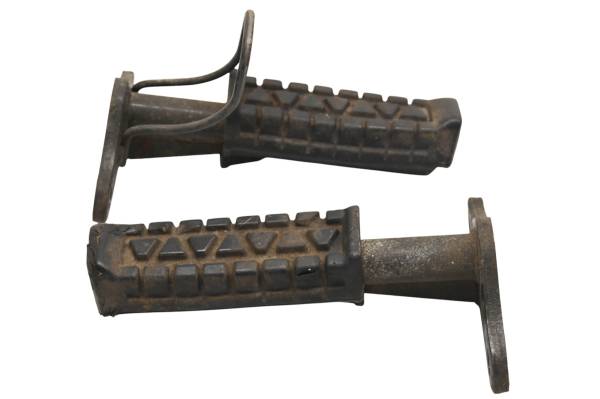 Yamaha - 87 Yamaha Champ 100 Foot Pegs YFM100