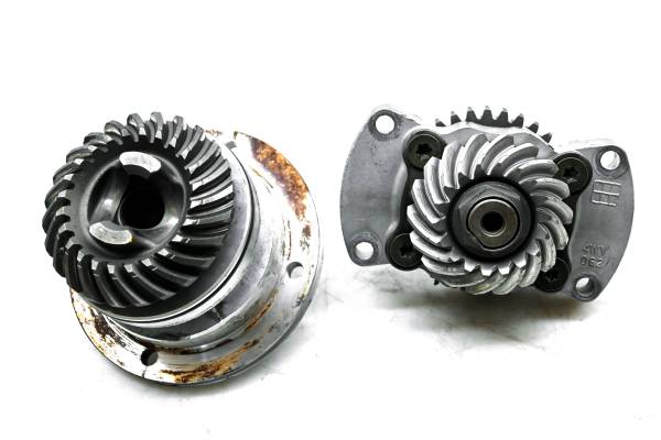 Yamaha - 00 Yamaha Grizzly 600 4x4 Transmission Bevel Gears Output Shaft YFM600F