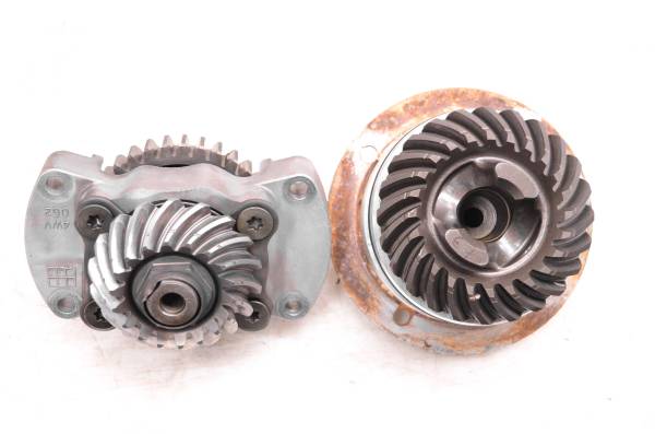 Yamaha - 99 Yamaha Grizzly 600 4x4 Transmission Bevel Gears Output Shaft YFM600F