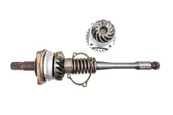 Kawasaki - 02 Kawasaki Prairie 650 4x4 Transmission Bevel Gears Output Shaft KVF650