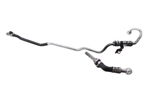 Suzuki - 15 Suzuki DRZ400SM Engine Oil Lines