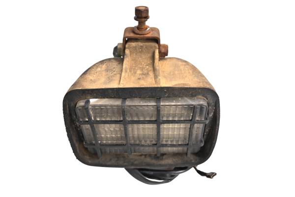 Polaris - 91 Polaris Trail Boss 350L 4x4 Front Headlight Left Right