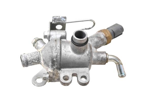 Honda - 10 Honda SH150i Thermostat & Housing Cover