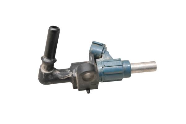 Kawasaki - 20 Kawasaki KX250F Fuel Rail & Injector