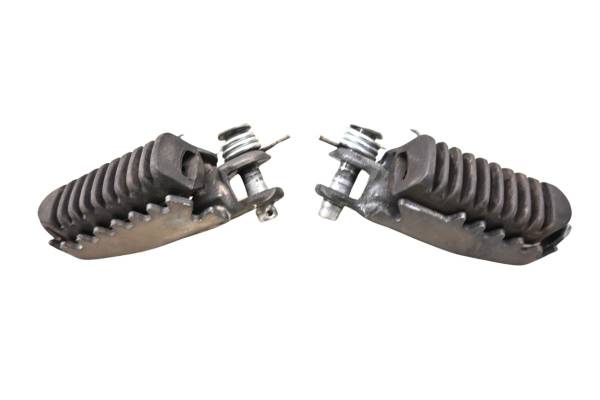 Suzuki - 22 Suzuki DRZ400SM Driver Foot Pegs Left & Right