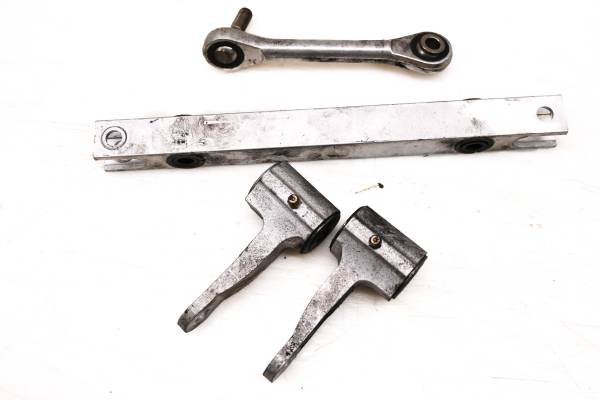 Ski-Doo - 05 Ski-Doo MXZ Adrenaline 800 HO Steering Linkage Pivot Arms 121"