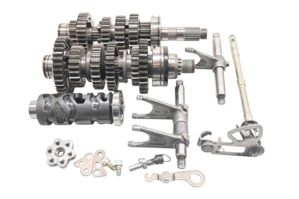 Yamaha - 16 Yamaha YZF-R3 Transmission Shift Forks & Drum