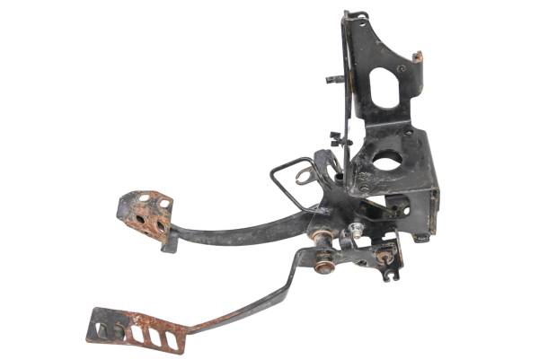 Yamaha - 18 Yamaha YXZ1000R EPS SS Gas Brake Pedal Assembly