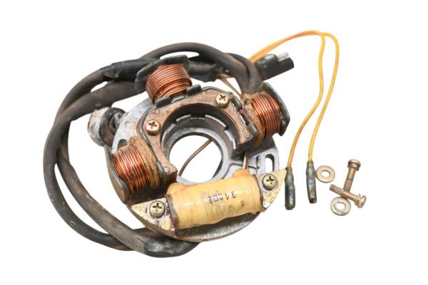 Polaris - 00 Polaris Trail Blazer 250 2x4 Stator