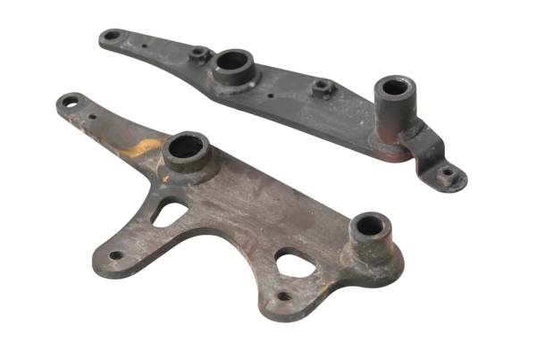 Kawasaki - 23 Kawasaki Ninja 400 Swingarm Bracket Mounts Left & Right EX400