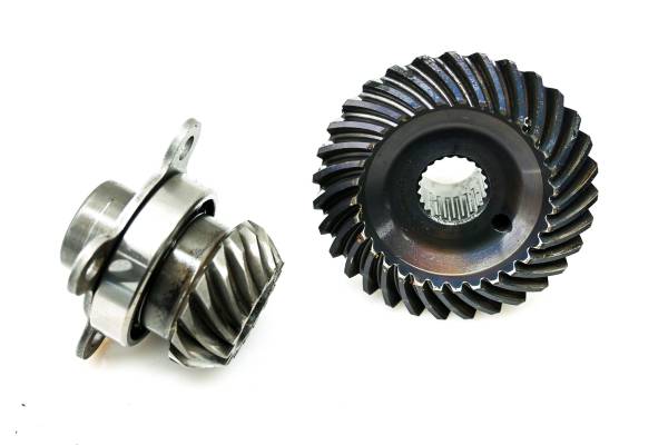 Polaris - 98 Polaris Sportsman 500 4x4 Transmission Bevel Gears Output Shaft