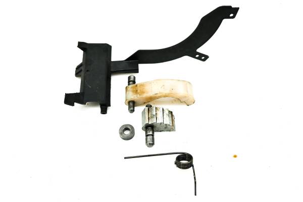 Polaris - 98 Polaris Sportsman 500 4x4 Transmission Oil Deflector Baffle Tensioner